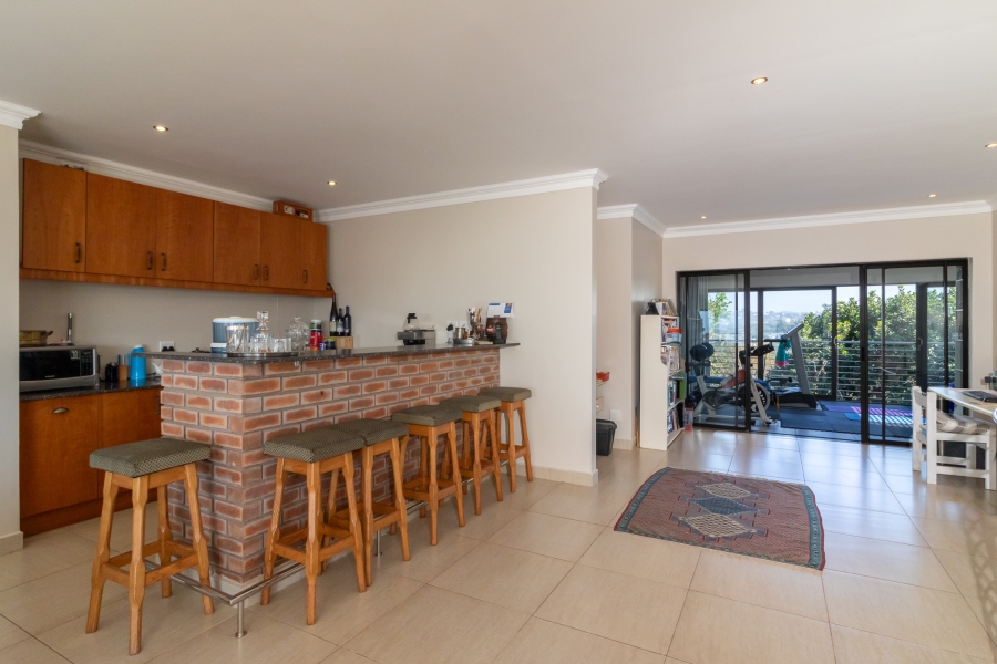 6 Bedroom Property for Sale in West Bank Eastern Cape